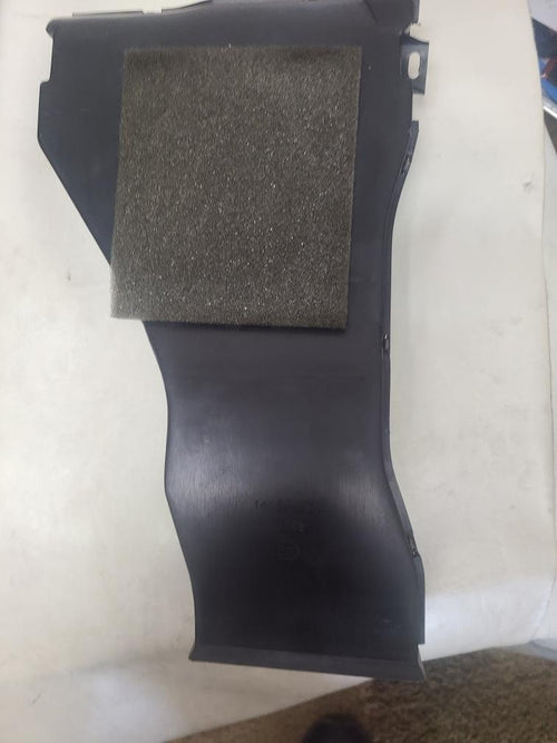 82-92 CAMARO AIR DISTRIBUTOR DUCT # 14069190 A/C HEAT CONDITIONING
