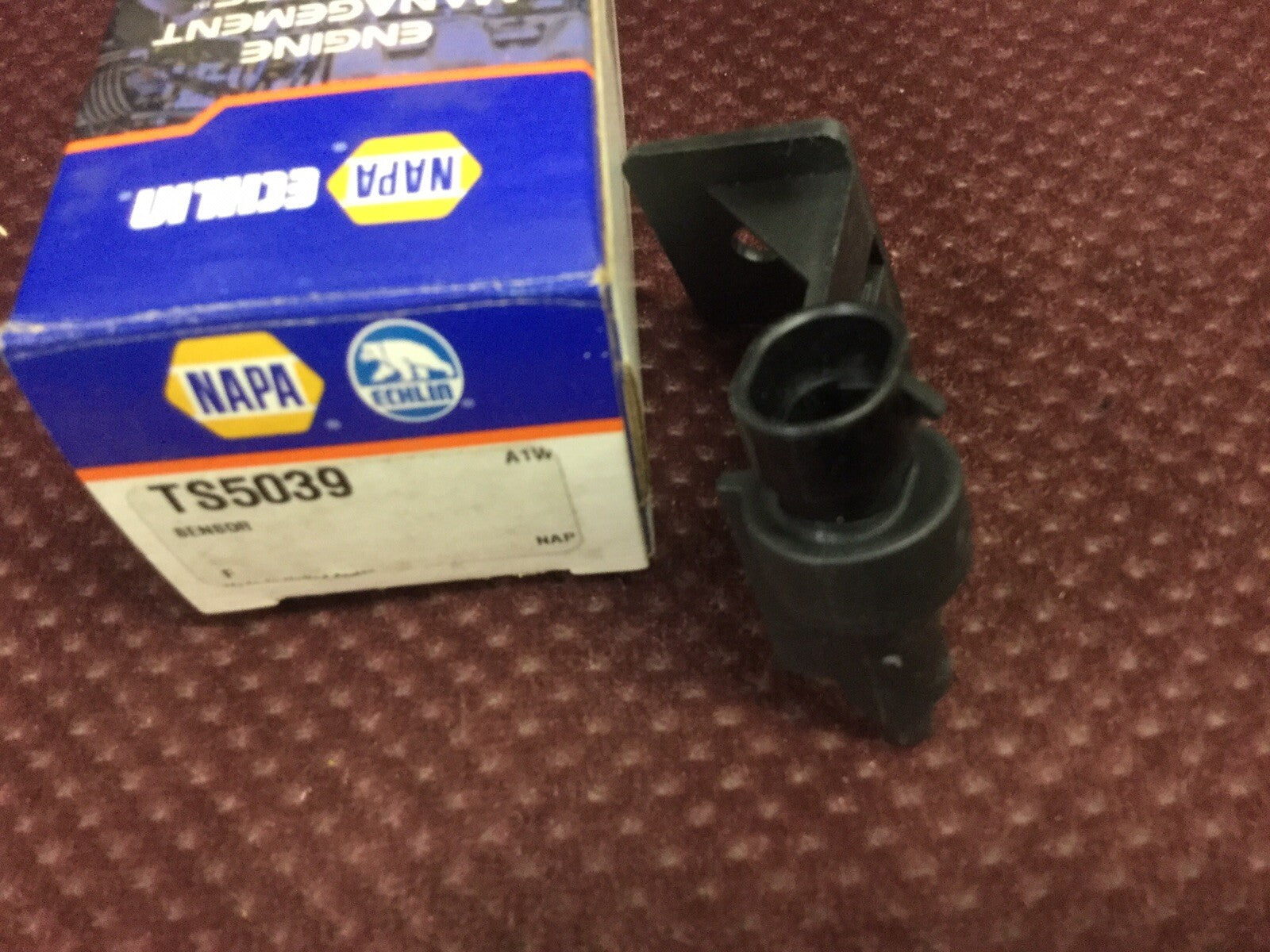 A/C Ambient Air Temperature Sensor  Napa TS5039
