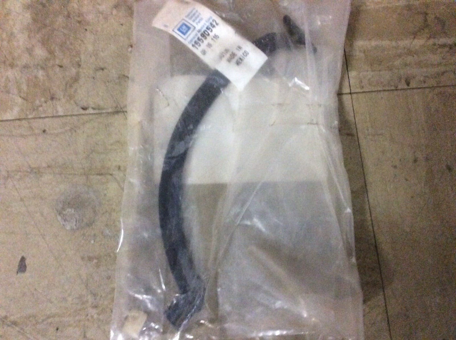1991-1994 TAHOE CHEVY BLAZER S-10 GMC NOS GM DOOR CHECK STRAP 15590542