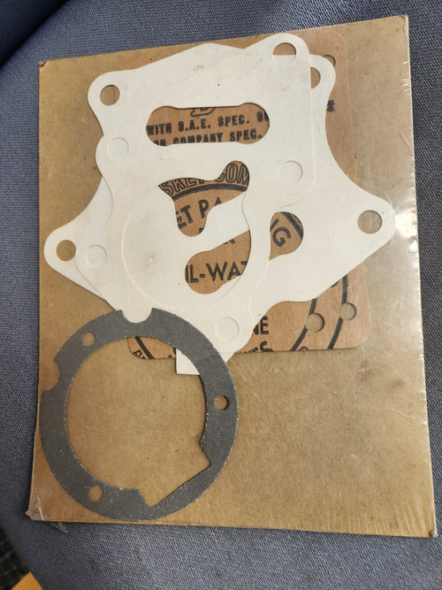 1965-1966 FORD Transmission Gasket Set C0AZ-7153-H FAIRLANE, MUSTANG, FALCON