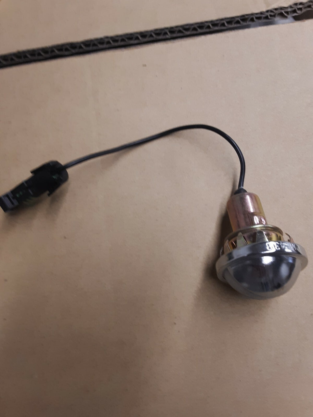 PM 438 Snap-in Utility and License Plate Light 438